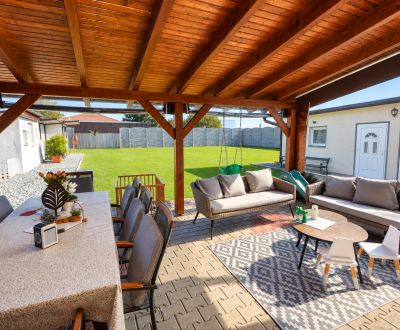 Predaj 3i rodinný dom, dvojgaráž, 1 061 m2 pozemok, Mosonszolnok