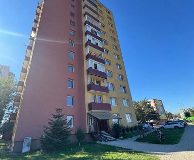 3-IZBOVÝ BYT PO KOMPLETNEJ REKONŠTRUKCII - Trenčín, Pred poľom