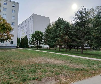 Na predaj 2-izbový byt s balkónom, Bratislava - Ružinov, Narcisová uli