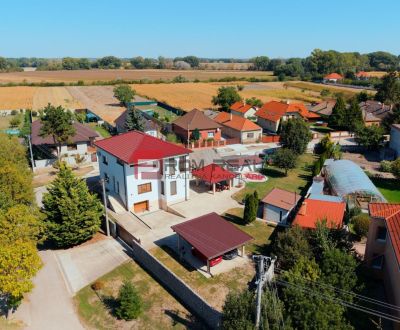 6i DVOJGENERAČNÝ DOM PO REKONŠTRUKCII S VEĽKÝM POZEMKOM A SMARTHOME – 