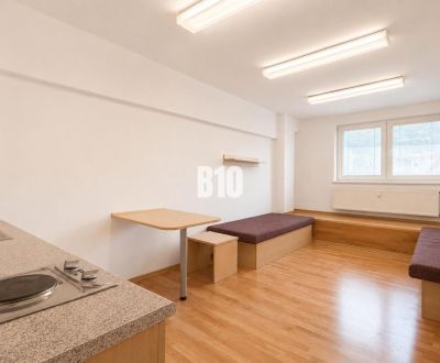 Investičný 2-izbový byt až 43m2 v historickom centre Trenčína za bezko