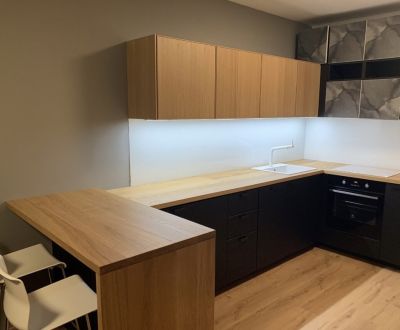 Prenájom moderného 1,5 izbového bytu, City Park Ružinov