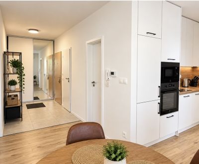 Moderný nový 2 izbový byt Dona Sandtnera s parkingom 690,- Eur