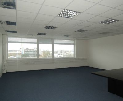 Prenájom kancelárii v Petržalke, Panonska cesta, 33 m2 - 150 m2