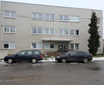 PREDANÉ... na predaj administratívna budova, Veľký Šariš...