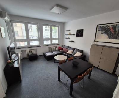 Prenajmeme 3 izb byt na Gorkého ulici