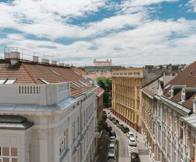 Predaj 1-izbového bytu, Gunduličova, Bratislava - Staré Mesto, Slovens