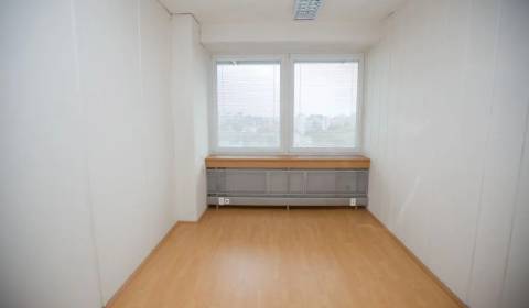DRIEŇOVÁ - Kancelária 12,50 m2 , Bratislava II - Ružinov