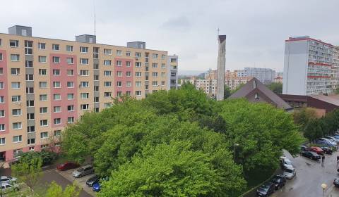Znievska - kompletne zrekonštruovaný byt s dvoma loggiami - Petržalka