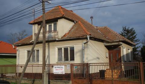 5-izbový RD na predaj, Lúčnica nad Žitavou, pozemok 1789 m2