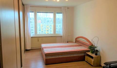 NA PRENÁJOM VEĽKOMETRÁŽNY 1-IZB. BYT S BALKÓNOM NITRA_CHRENOVÁ