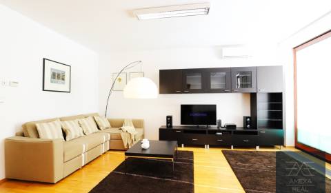 NA PRENÁJOM 1,5 izbový byt s balkónom a garážovým státím v centre