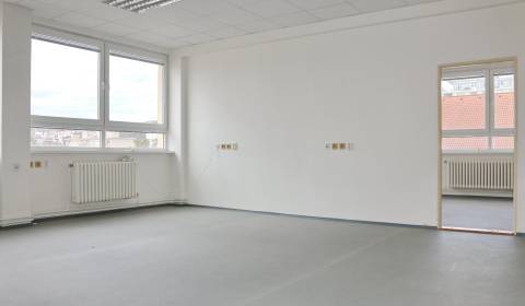 NA PRENÁJOM KANCELÁRSKE PRIESTORY, LETNÁ ul.,SEVER