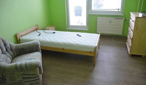 1-izbový byt na prenájom, Vráble – sídl. Lúky, 37 m2