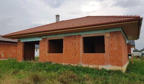 PREDANÉ! Predáme novostavbu RD, 123 m2, Bánov, okr. Nové Zámky