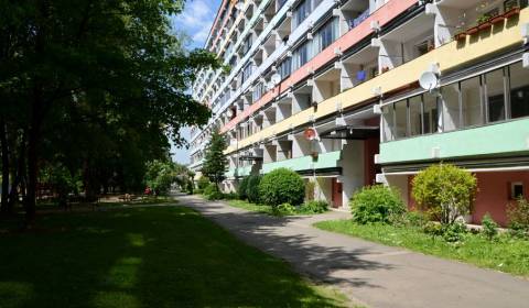 VÝKUP: 1-izbový byt s balkónom - pôvodný stav, Vlčince-Nanterská, ZA