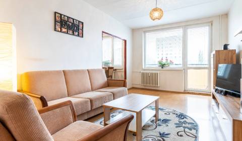 REZERVOVANÝ 3-izbový byt so 6m loggiou, 75 m2, ul. Kpt. Nálepku