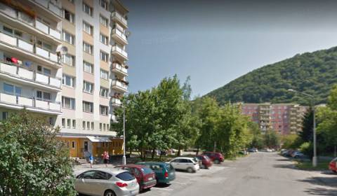 Hľadám 1 izb. byt , rozlohou 41 m2 v Radvani - Banská Bystrica