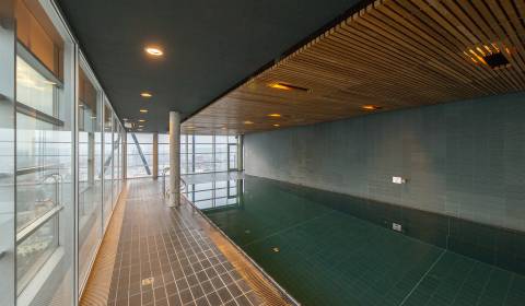 Príjemný, priestranný 2i byt, 65m2, bazén, balkón, parkovanie, Rozadol