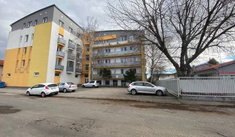 Slnečný 2i byt, 41m2, 2xloggia, bezproblémové parkovanie, Hviezdna ul