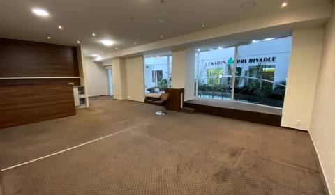 Prenájom obchodný priestor s výkladmi - Gorkého ulica centrum - 85m2