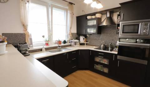 Moderný 3-izb. byt so záhradkou - 3D OBHLIADKA