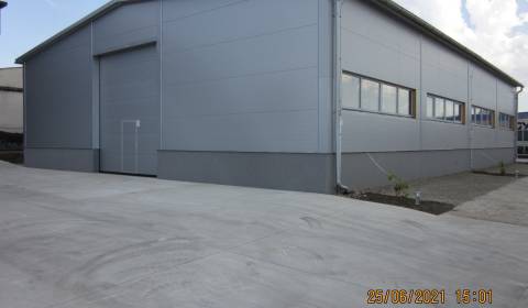 STROJNÍCKA: POLOVICA SKLAD.HALY- 200 m2+spev. plochy 165 m2-PRENAJATÁ