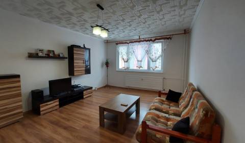 Ponúkame na predaj 3 - izbový byt v Šali - Veči