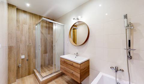 REZERVOVANÝ 3-izb. byt ul. Dénešová, 65 m². Pozrite si 3 D prehliadky