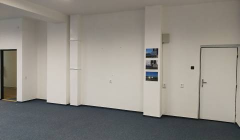 Prenájom : Kancelárie od 12 m2 