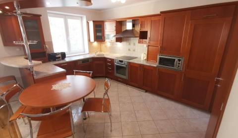 3-izbový nadštandardný byt Park Angelinum, 105 m², ZARIADENÝ. GARÁŽ.
