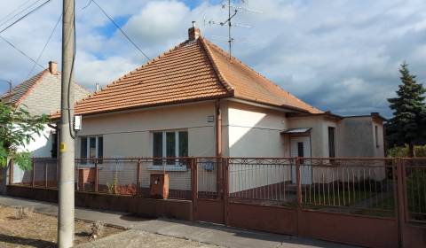 Na predaj rodinný dom v Trnovci nad Váhom