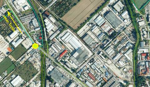 Na prenájom komerčný pozemok,100m2, Trnava