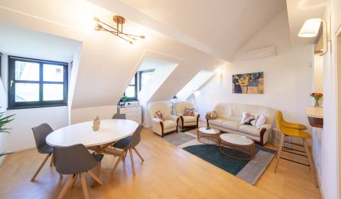 Očarujúci, staromestský 3i mezonet, 97m2, zariadený,v srdci Bratislavy