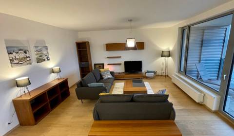 PRENÁJOM 3i byt s terasou, Karloveské rameno, 110 m2