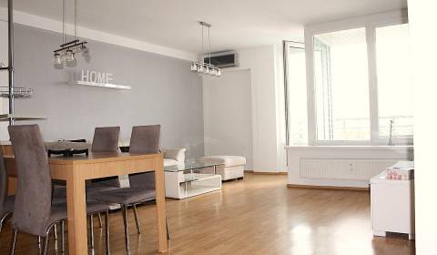 Prenájom 2 izbový byt UNIVERSO, Ružová dolina, Bratislava II. Ružinov