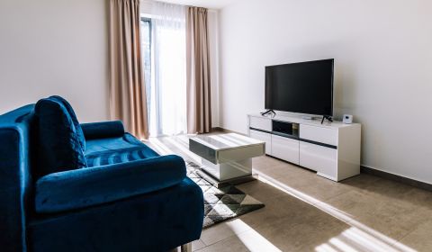 PRENÁJOM 2 izbový luxusný byt vo výnimočnom prostredí v centre Nitry