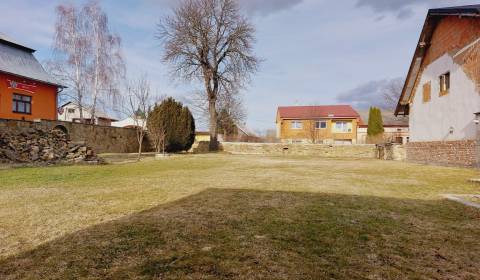 Predaj - Stavebný pozemok, Veľká Lomnica, centrum, 1060m2