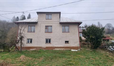 Rodinný dom s pozemkom 2482m² v tichej lokalite obce Staškov