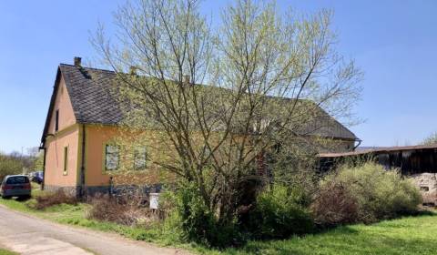 Na predaj, dom, pozemok 1715 m2, obec Dobrá Niva, okr. Zvolen