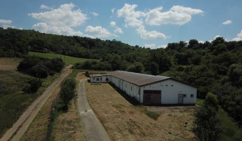 LOGISTICKÉ CENTRUM PRI TRANZITNOM KORIDORE 