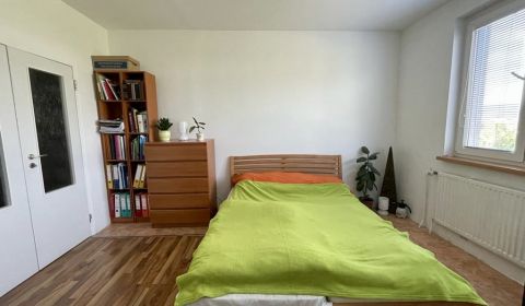 Predaj 2 izbový byt, ulica Pri Šajbách Bratislava  III. Rača