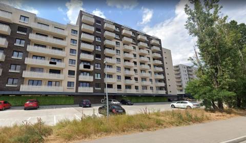 Prenájom parkovacieho miesta v projekte Galvaniho Dvory 2