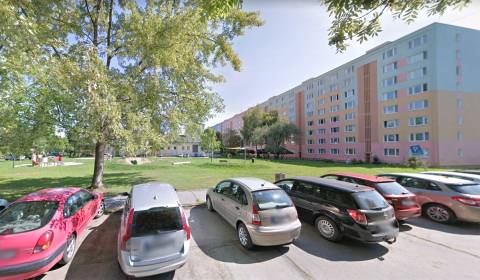 3.IZB BYT NA REKONŠTRUKCIU V CENTRE - ŠTVRŤ M.R.ŠTEFÁNIKA, LUČENEC