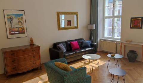 Prenajmeme 3 izb byt na pešej zóna na Pánskej ulici