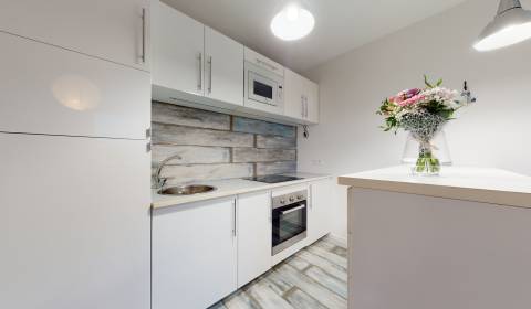 Exkluzívne na predaj moderný 2.izb. byt s balkónom vo Hviezdoslavove