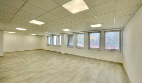 Na prenájom kancelárske priestory 120 m2 v KNM