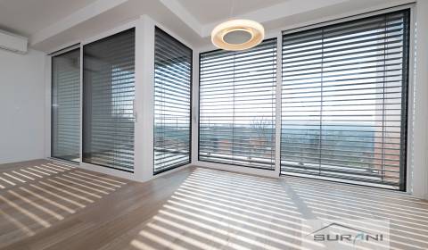 Na prenájom 4-izb. byt,121m2,terasa,parkovanie, Šafránová