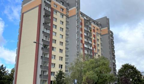 Predaj najväčšieho 3i bytu v Petržalke, 2 x loggia, Osuského ulica