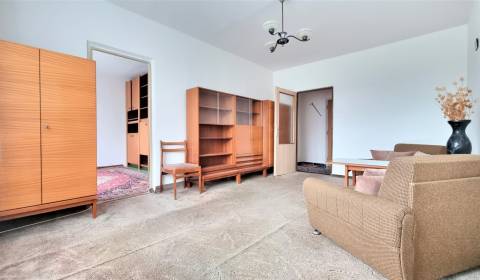 CENOVO DOSTUPNÝ - 3.IZB BYT - KARLOVESKÁ, KARLOVÁ VES